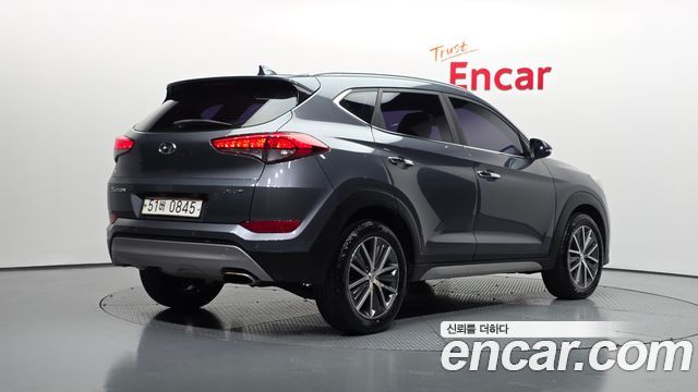 Hyundai Tucson Diesel 1.7 2WD Premium — пробег 214 269 км — фото 2 из 5