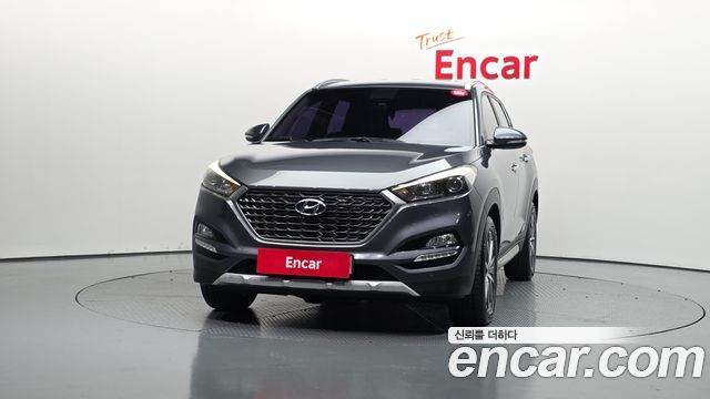 Hyundai Tucson Diesel 1.7 2WD Premium — пробег 214 269 км — фото 3 из 5