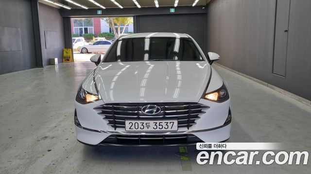 Hyundai Sonata 2.0 LPG(rental car) Style — пробег 65 667 км — фото 3 из 5