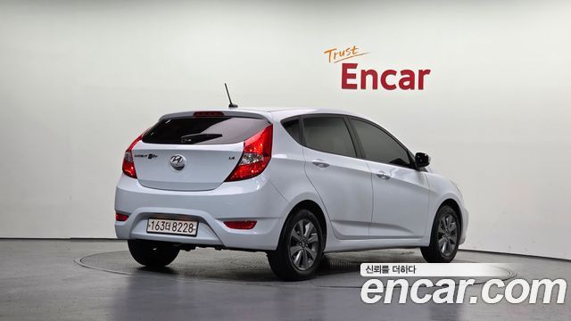 Hyundai Accent WIT 1.4 VVT Modern — пробег 103 252 км — фото 2 из 5