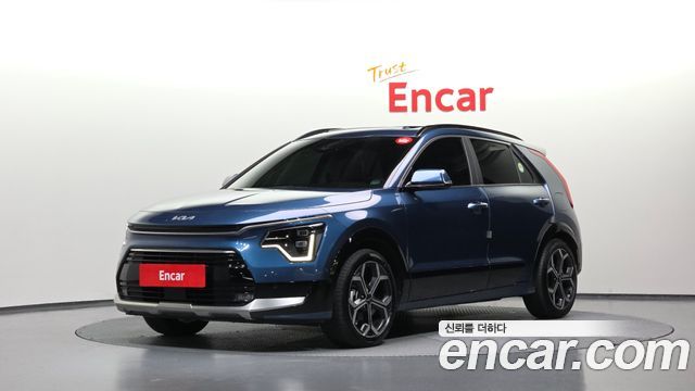 Kia Niro Signature — пробег 37 430 км — фото 1 из 5