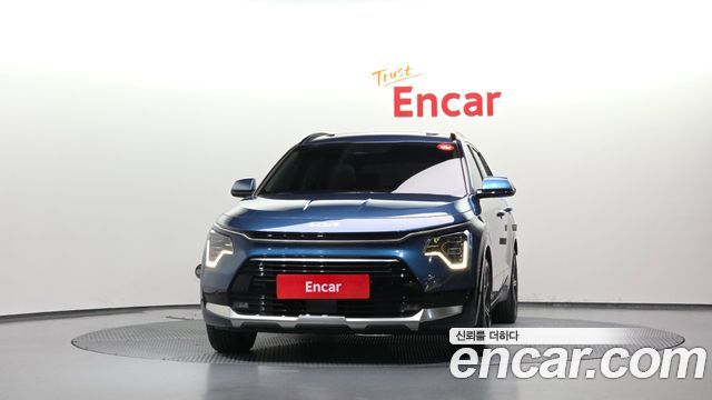 Kia Niro Signature — пробег 37 430 км — фото 3 из 5