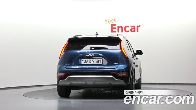 Kia Niro Signature — пробег 37 430 км — фото 4 из 5