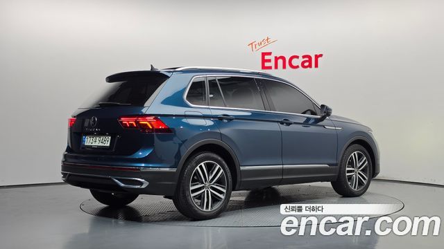 Volkswagen Tiguan 2.0 TDI Prestige — пробег 55 070 км — фото 2 из 5