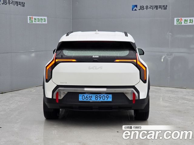 Kia EV3 Long Range 2WD Earth — пробег 25 497 км — фото 4 из 5
