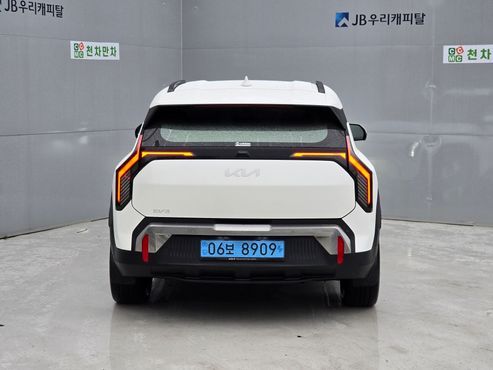 Kia EV3 Long Range 2WD Earth — пробег 25 497 км — фото 4 из 5