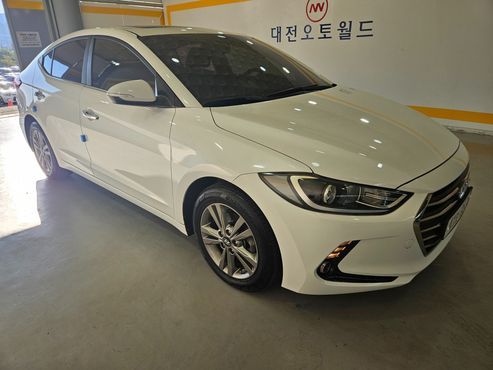 Hyundai AVANTE 1.6 GDI Modern — пробег 83 810 км — фото 3 из 5