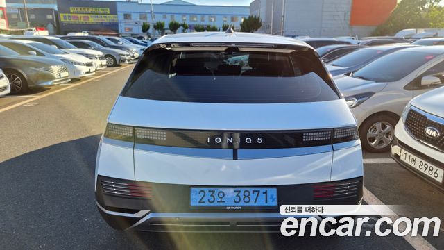 Hyundai Ioniq5 Standard Commercial — пробег 139 000 км — фото 2 из 5