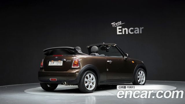 Mini Cooper Convertible Standard 2nd Generation — пробег 54 097 км — фото 2 из 5