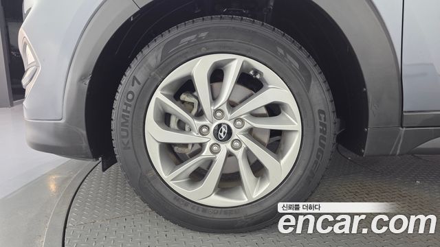 Hyundai Tucson Diesel 1.7 2WD Style — пробег 147 207 км — фото 5 из 5