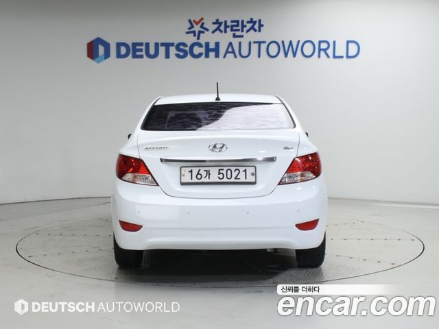 Hyundai Accent 1.6 GDI Top — пробег 137 867 км — фото 4 из 5