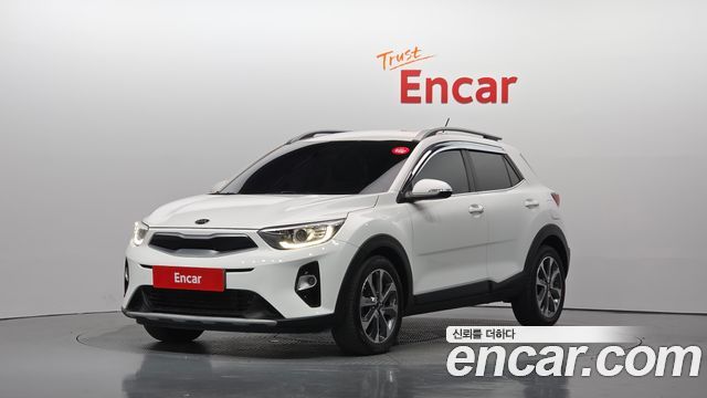 Kia Stonic Diesel 1.6 Trendy — пробег 96 389 км — фото 1 из 5