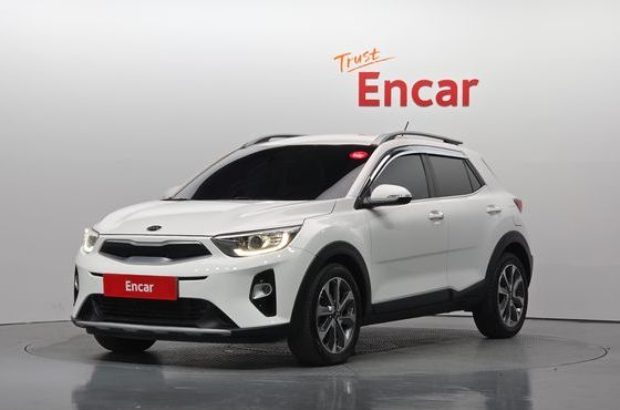 Kia Stonic Diesel 1.6 Trendy — пробег 96 389 км — фото 1 из 5