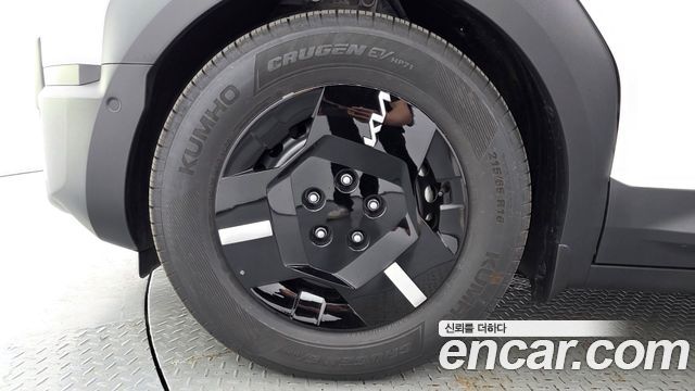 Kia PV5 Cargo Long Long Range Basic — пробег 3 261 км — фото 5 из 5