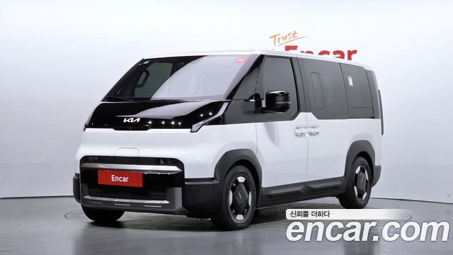 Kia PV5 Passenger 5 Seater Plus — пробег 4 565 км — фото 1 из 5