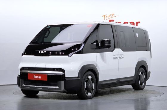 Kia PV5 Passenger 5 Seater Plus — пробег 4 565 км — фото 1 из 5
