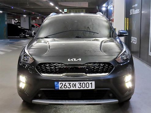 Kia Niro 1.6 HEV Noblesse — пробег 135 788 км — фото 2 из 5