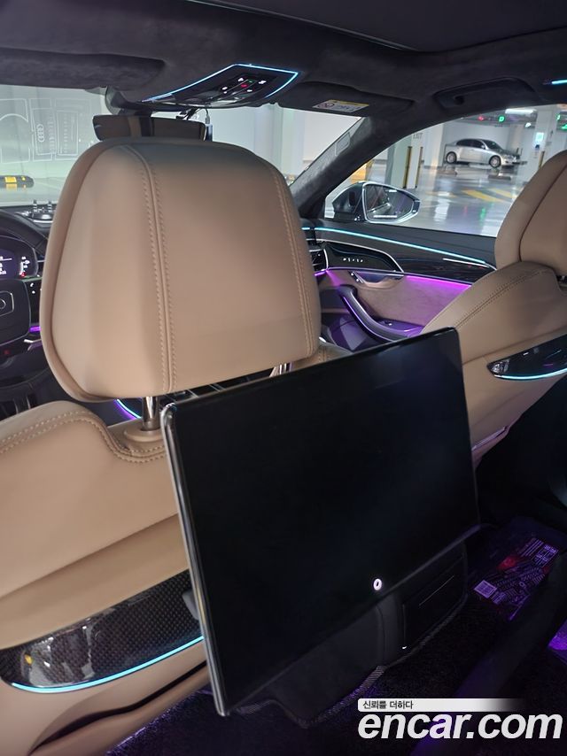 Audi S8 из Кореи Encar