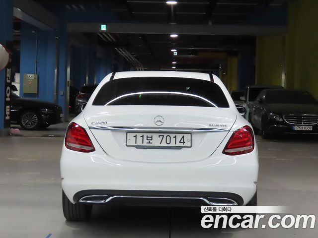Mercedes-Benz C-Class из Кореи Encar