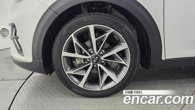 Kia Niro из Кореи Encar