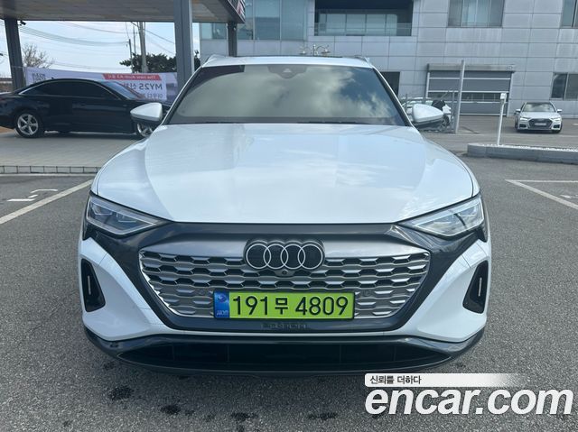 Audi Q8 e-tron из Кореи Encar