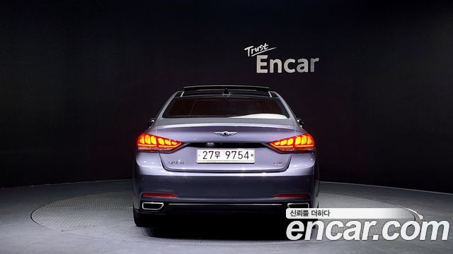 Hyundai Genesis из Кореи Encar