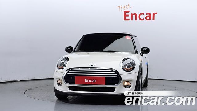 Mini Cooper Standard 3rd — пробег 45 345 км — фото 3 из 5