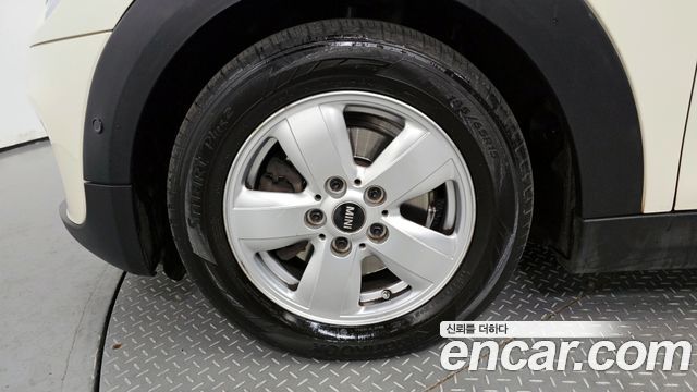 Mini Cooper Standard 3rd — пробег 45 345 км — фото 5 из 5