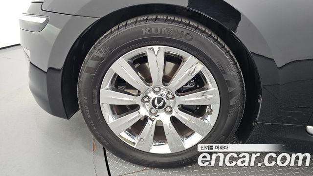 Hyundai Equus из Кореи Encar