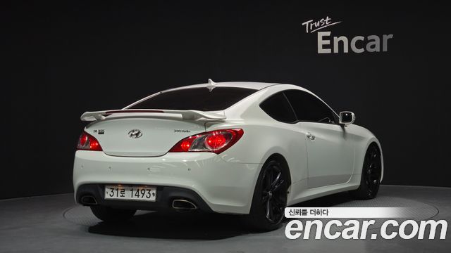 Hyundai Genesis из Кореи Encar