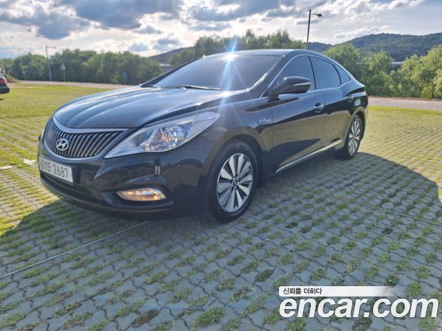 Hyundai Grandeur Premium — пробег 219 849 км — фото 3 из 5
