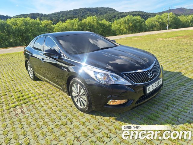Hyundai Grandeur Premium — пробег 219 849 км — фото 4 из 5