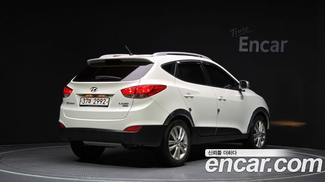 Hyundai Tucson Diesel 2WD LX20 Luxury — пробег 49 902 км — фото 2 из 5