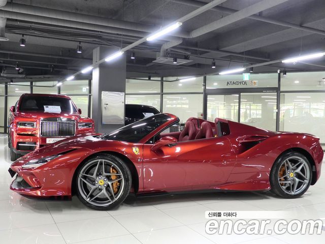 Ferrari F8 3.9 V8 — пробег 8 500 км — фото 2 из 5