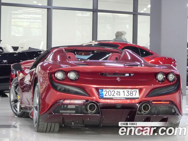 Ferrari F8 3.9 V8 — пробег 8 500 км — фото 3 из 5