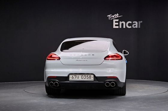 Porsche Panamera 3.6 AWD Edition 970 — пробег 100 332 км — фото 4 из 5