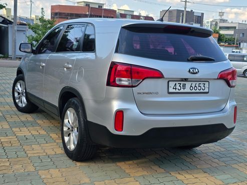Kia Sorento Diesel 2.0 4WD LX — пробег 190 070 км — фото 4 из 5