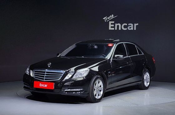 Mercedes-Benz E-Class E200 CGI — пробег 90 595 км — фото 1 из 5