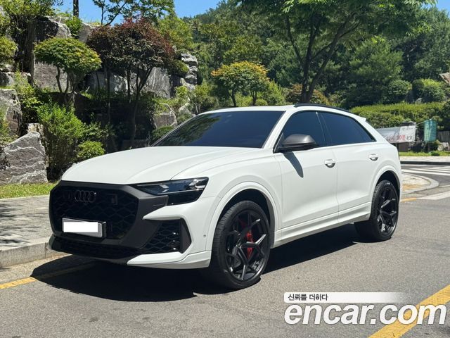 Audi RSQ8 4.0 TFSI Quattro Performance — пробег 4 600 км — фото 1 из 5