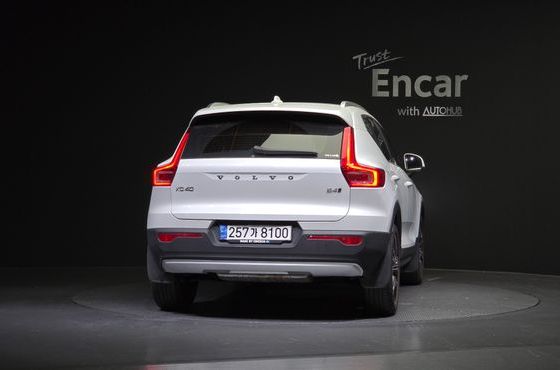 Volvo XC40 B4 Inscription — пробег 29 419 км — фото 4 из 5