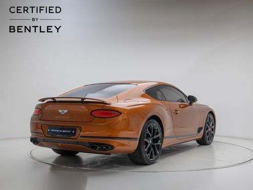 Bentley Continental 4.0 GTS — пробег 1 972 км — фото 4 из 5
