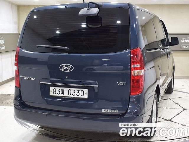 Hyundai Starex 5-Seater VAN Smart — пробег 245 200 км — фото 2 из 5