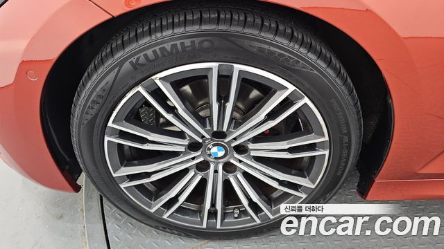 BMW 3-Series из Кореи Encar