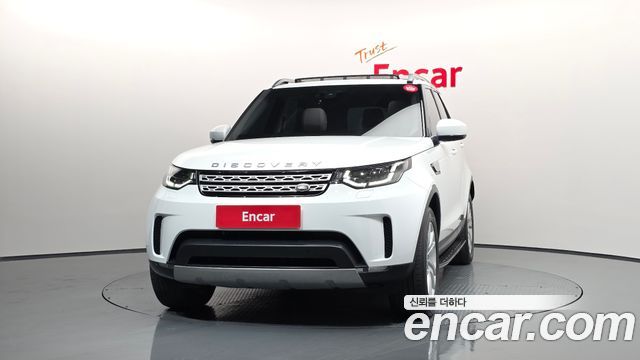 Land Rover Discovery 3.0 TD6 HSE — пробег 84 152 км — фото 3 из 5