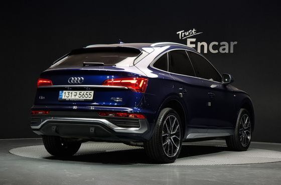 Audi Q5 40 TDI Quattro Premium Sportback — пробег 25 252 км — фото 2 из 5