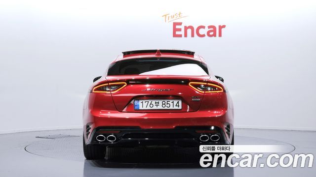 Kia Stinger из Кореи Encar