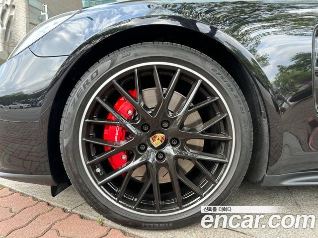 Porsche Panamera 4.0 GTS — пробег 26 300 км — фото 5 из 5