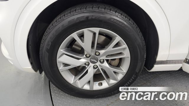 Genesis GV70 из Кореи Encar