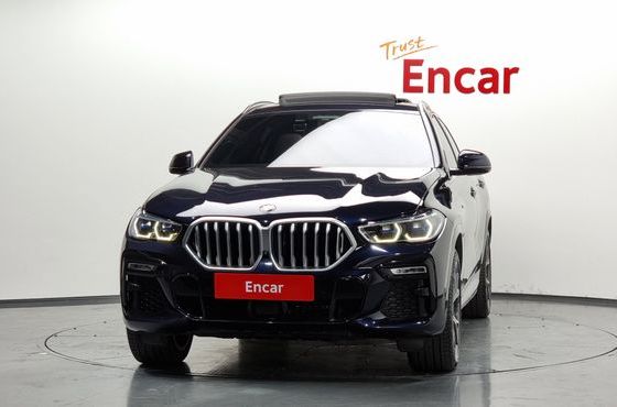 BMW X6 xDrive40i M Sport — пробег 76 059 км — фото 3 из 5