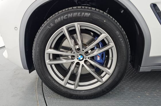 BMW X4 xDrive20i M Sports X Onlile Exclusive Edition — пробег 55 402 км — фото 5 из 5